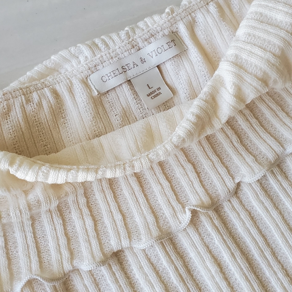 Blouse - Picture 2 of 3